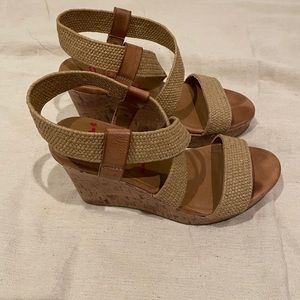 Jellypop Wedge size 8 COMFORTABLE